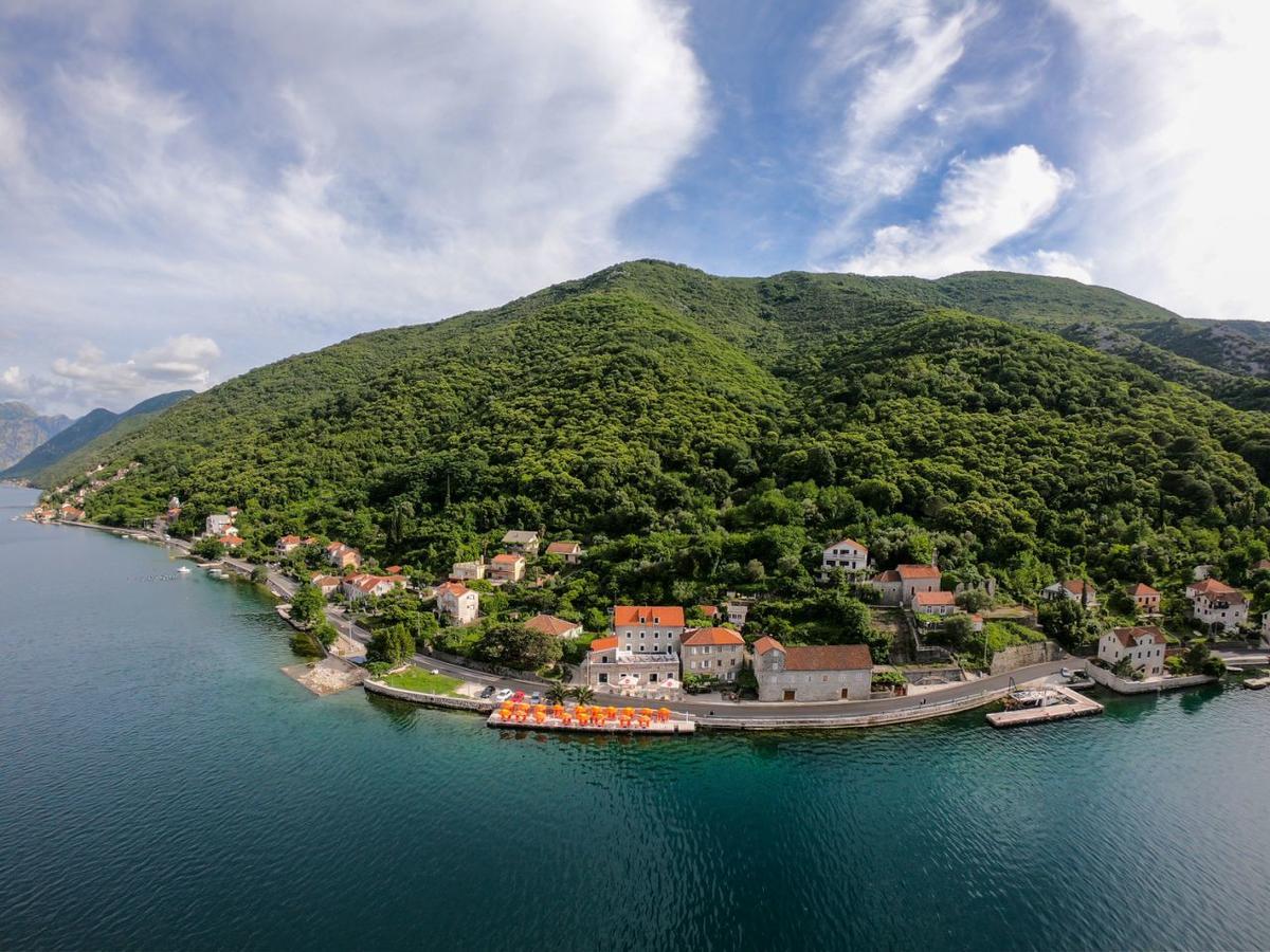 Hotel Lavanda Donja Kostanjica Exteriör bild